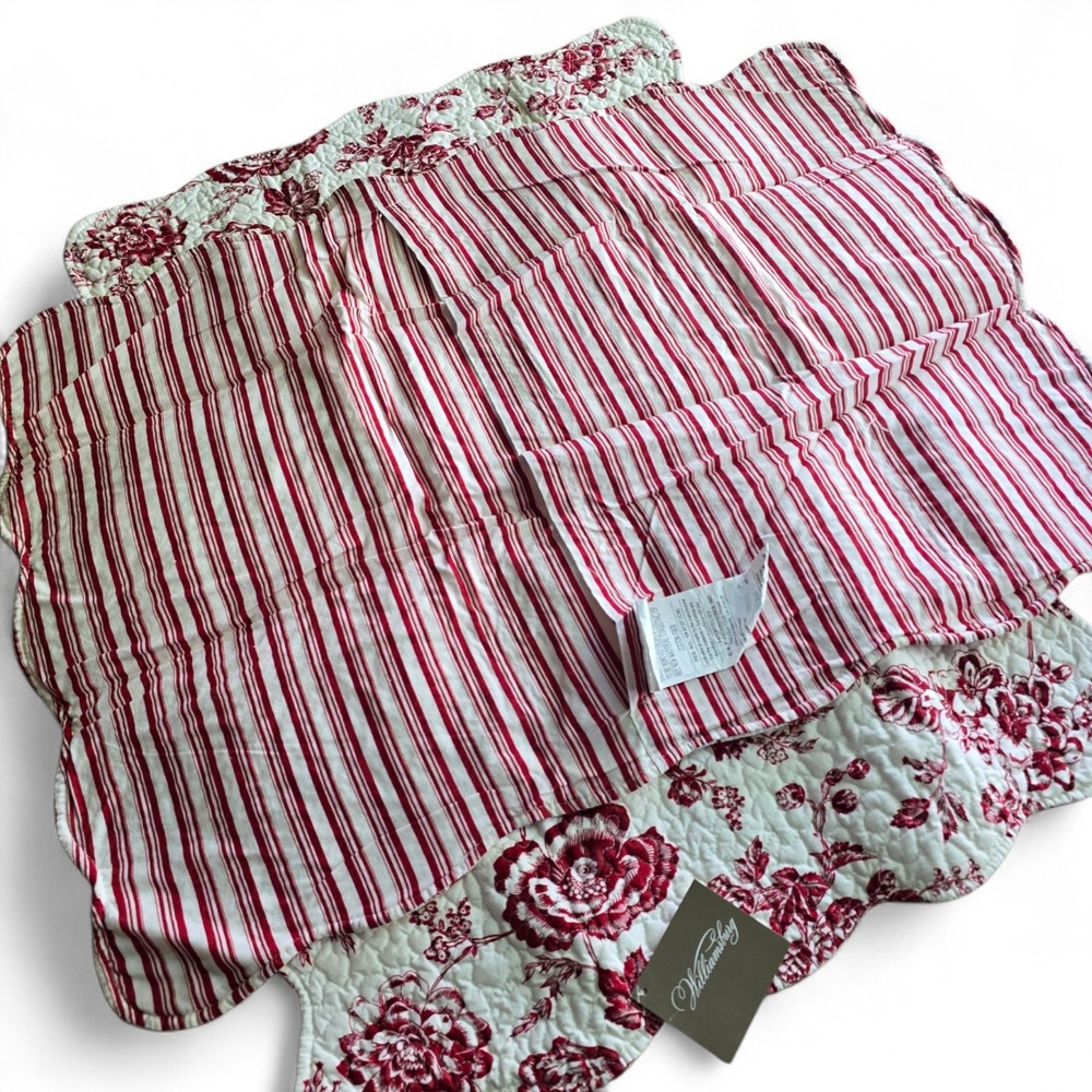 Williamsburg Devon Cranberry Floral Toile Pillow Shams Set 2 Standard 20x26 NWT - Picture 3 of 8